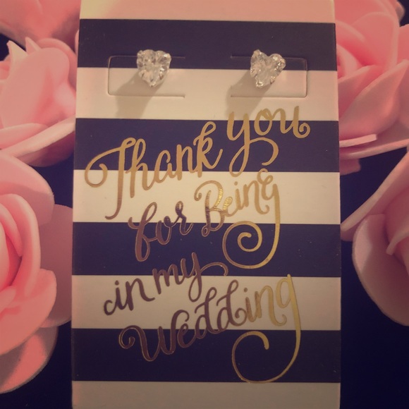 Heart Stud Earrings with Swarovski elements - Picture 1 of 1